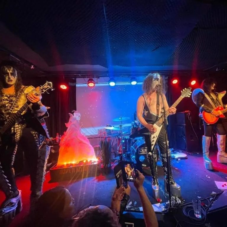 0d63b256fe4e86a1b5e4ee8e382bd036 fit 768x768